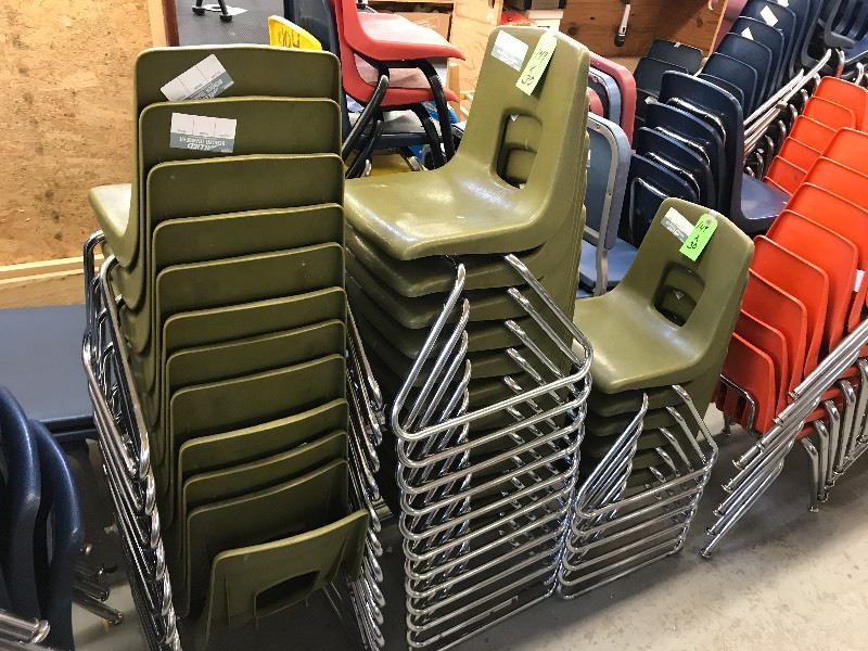 30 PLASTIC CHAIRS