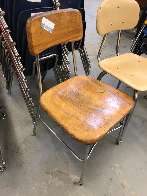 13 RANDOM CHAIR LOT