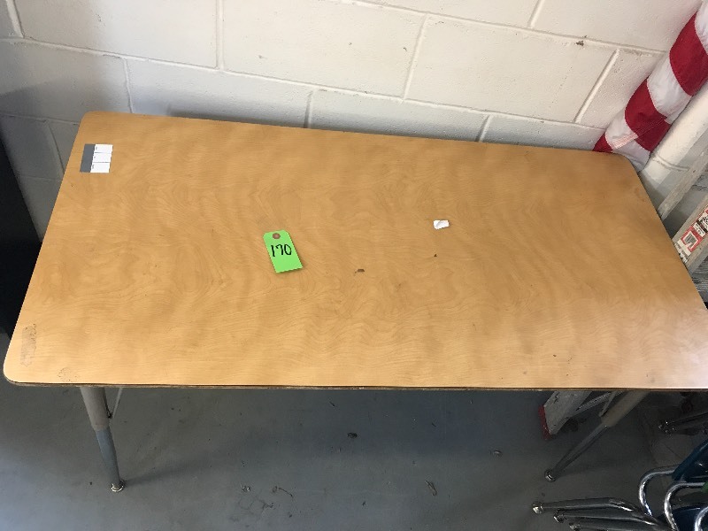 RECTANGLE TABLE