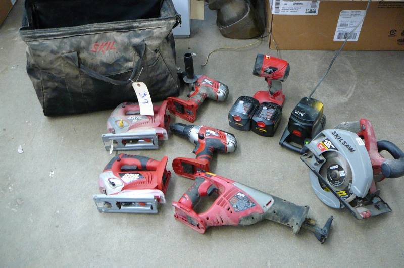 Skil Tool Package With Bag