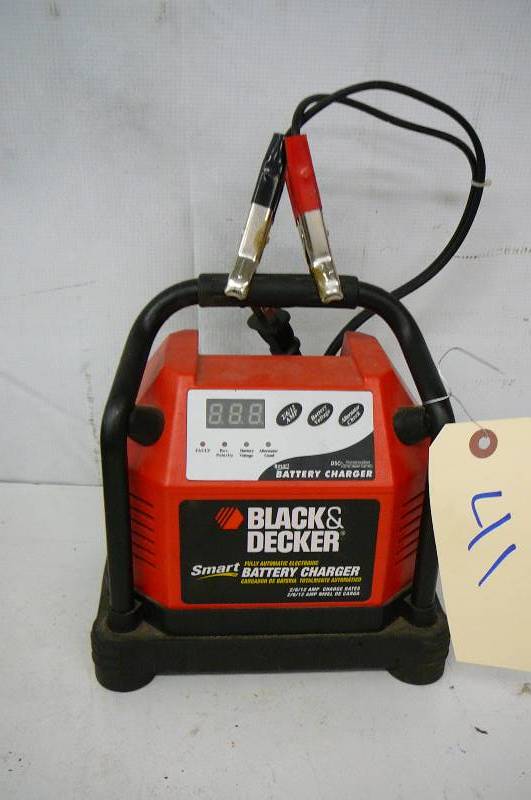 Black & Decker Smart Battery Charger