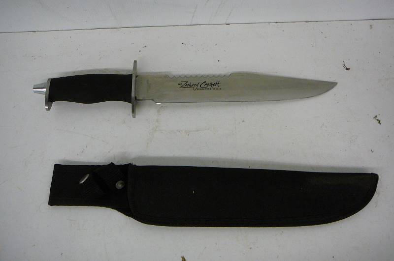 Zachary Crochett 15 Knife