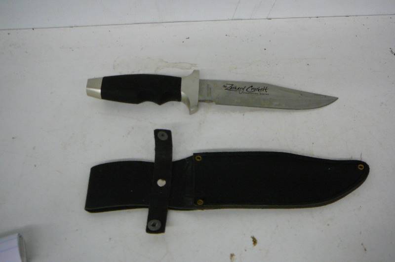 Zachary Crochett 11 12 Knife
