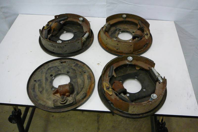 Trailer Backing Plates With Brakes Hyd.