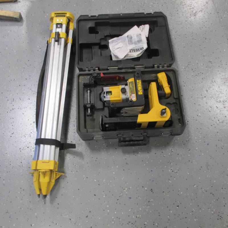 DeWalt Rotary Laser Transit Contractor Liquidation KBID