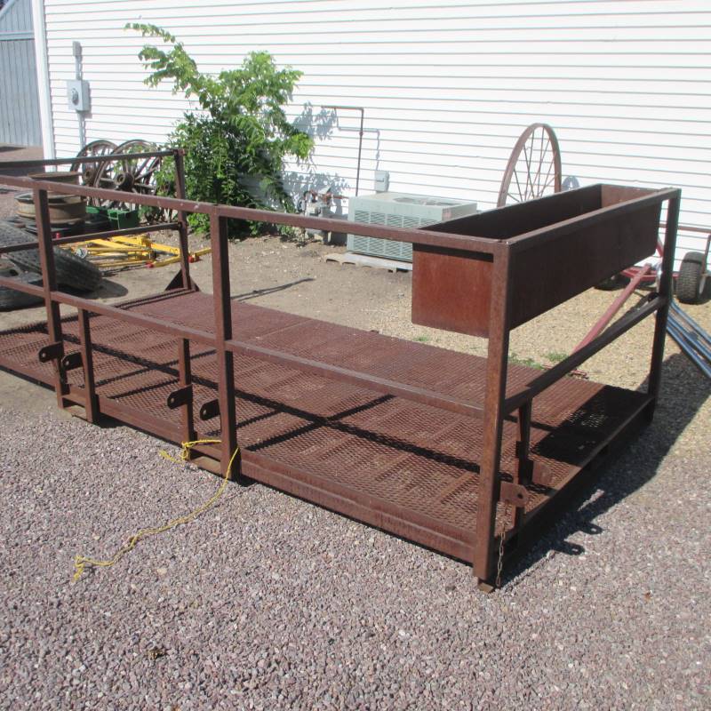 lot 3 image: 6X12 Working Platform