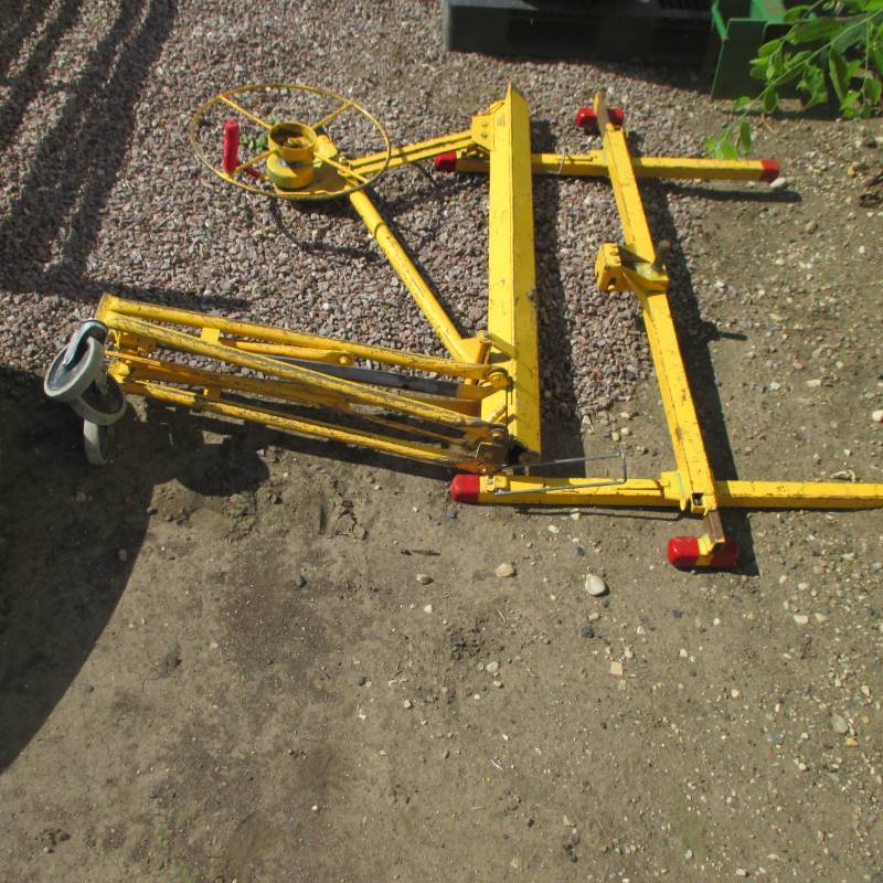 lot 5-1 image: Drywall Panel Jack