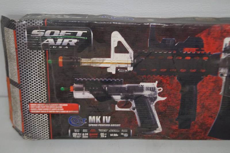 lot 49 image: Air Soft Rifle