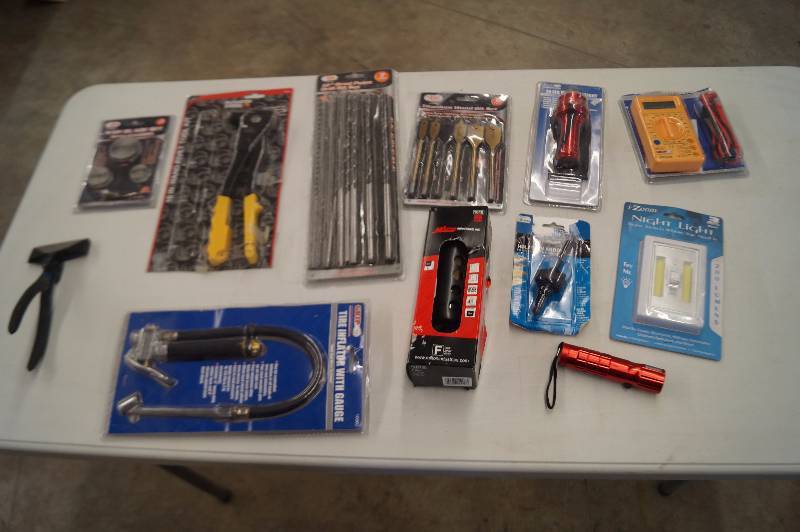 lot 69 image: Assorted Tools