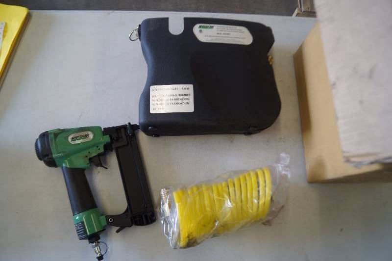 lot 126 image: Inflator & Nailer