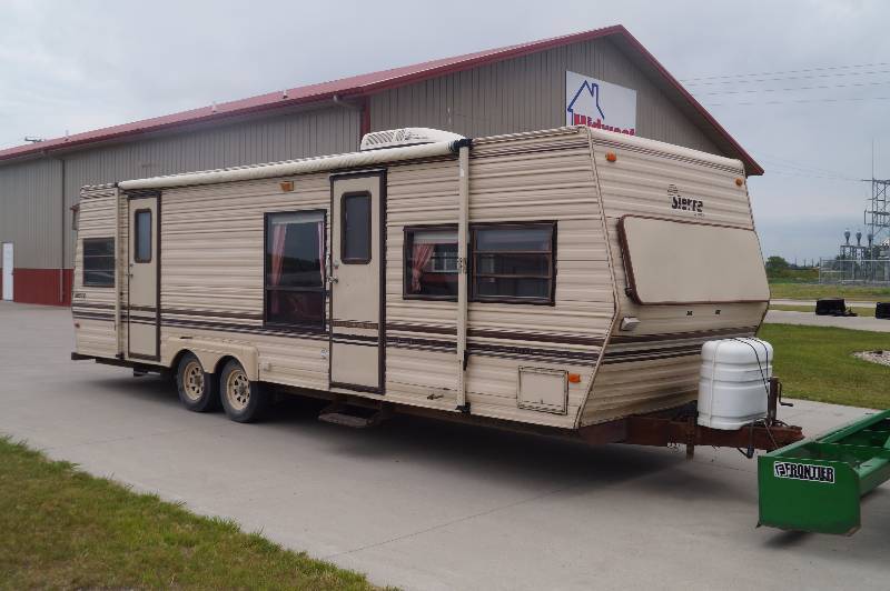 lot 180 image: Cobra Sierra Camper