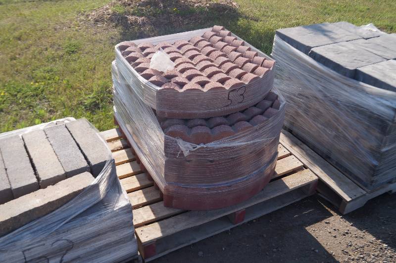 Curved Scallops