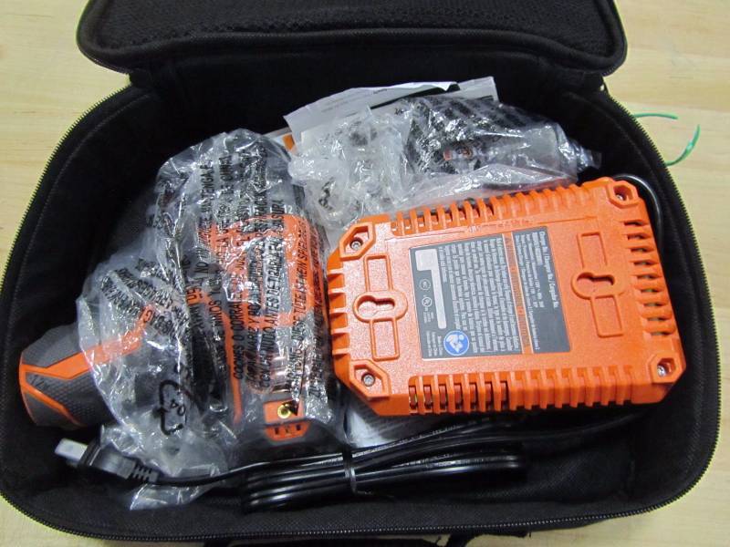 lot 70 image: Ridgid 12-Volt Lithium-Ion 38 in. Cordless 2-Speed Drill Kit