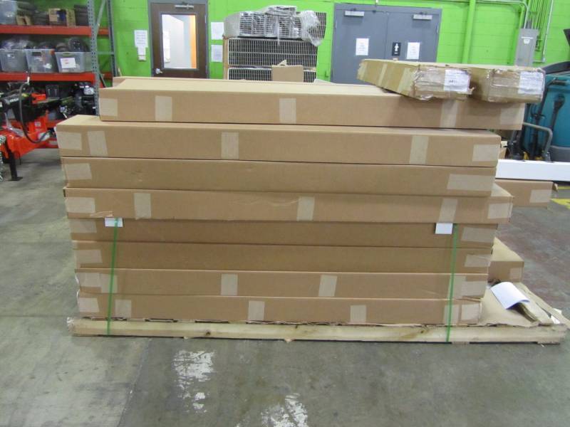 lot 79 image: Mixed lot of vinyl white rail fencing