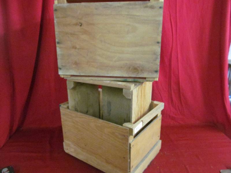 lot 8 image: apple crate