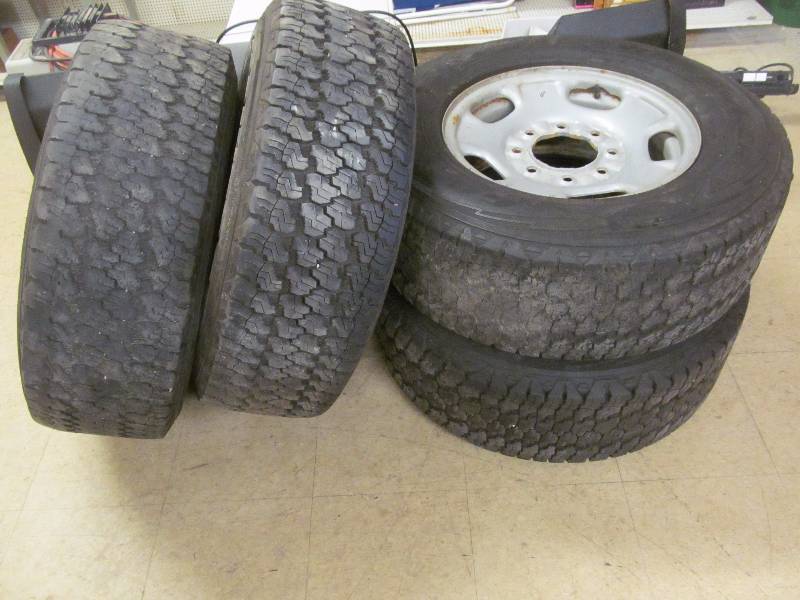 lot 23 image: tires