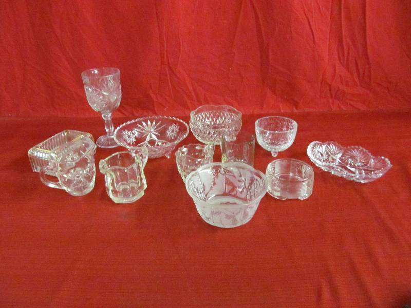 lot 39 image: glassware