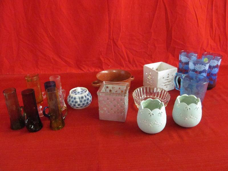 lot 41 image: glassware
