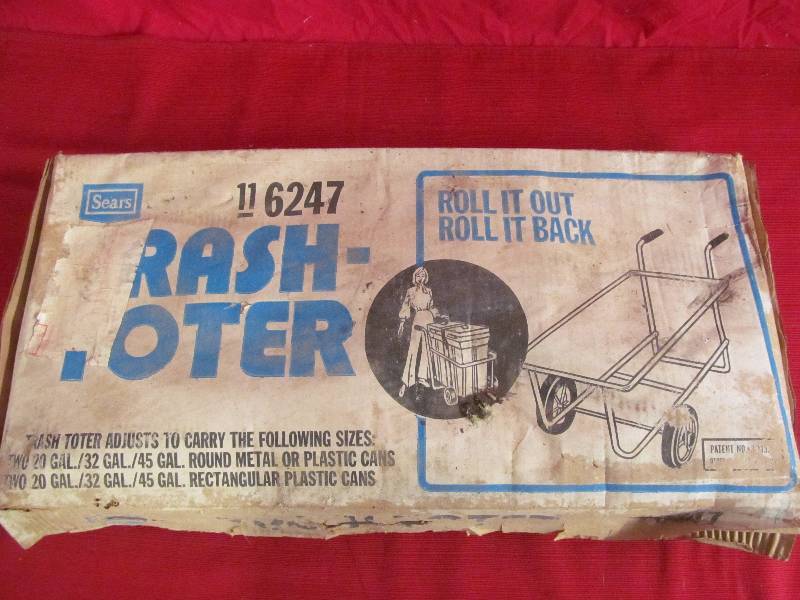 lot 58 image: trash toter