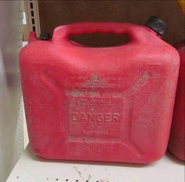 lot 86 image: gas container
