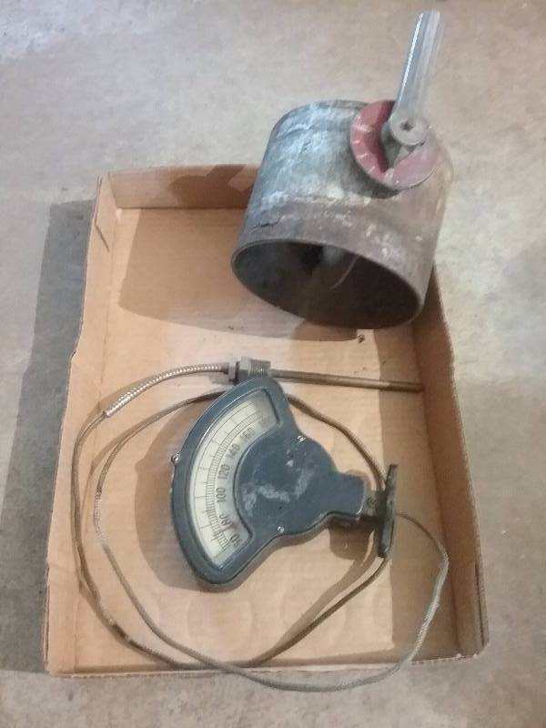 lot 39 image: Vintage TempBoiler Gauge & 6 Smoke Stack Valve