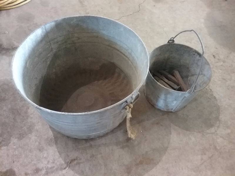 lot 72 image: Galvanized Buckets & Spikes