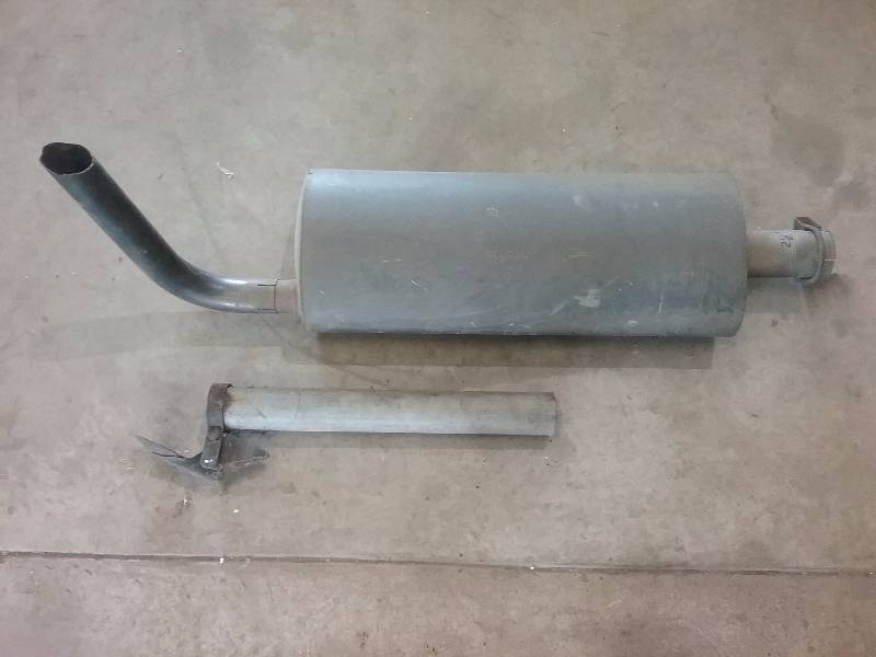 lot 96 image: 2 12 Muffler & Straight Pipe