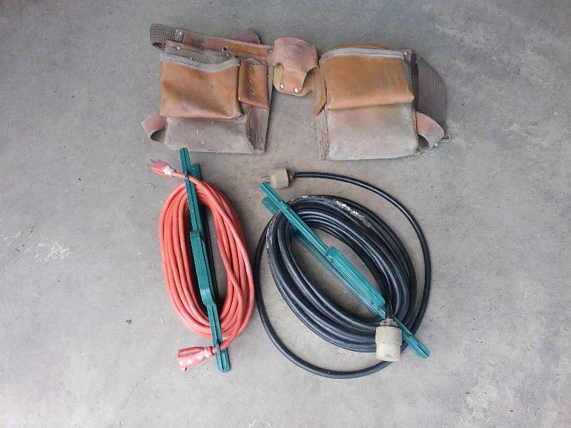 lot 214 image: Lot - Extension Cords, Tool Belt