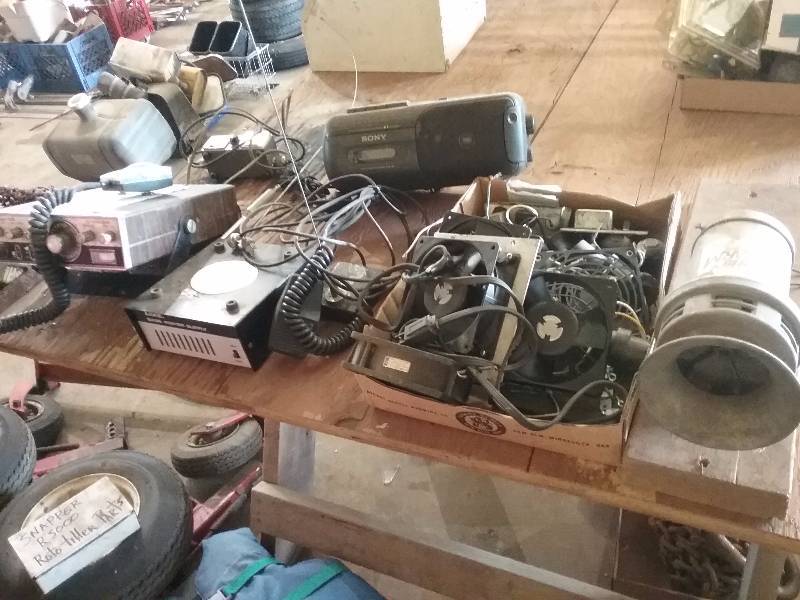 lot 227 image: Lot - 120v Siren Alarm (works), Sears CB Radio, Misc CB Radio Equipment, etc