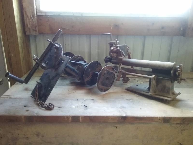 lot 237 image: Lot - Stove Pipe Crimper & Hand Operated Cable Winch
