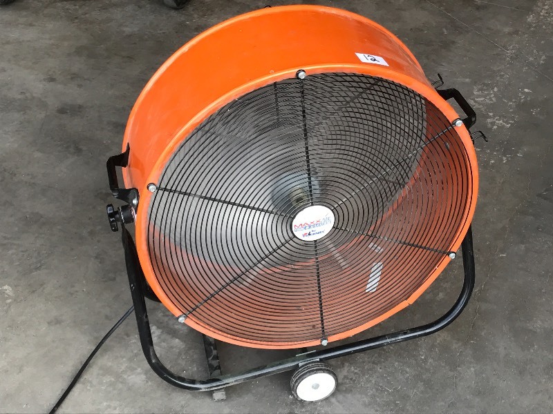 lot 12 image: Maxx Air 2-Speed 24 Floor Fan, Wor...
