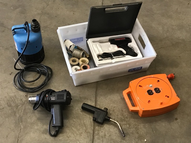 lot 25 image: Lot Of Soldering Gun Set, Submersi...