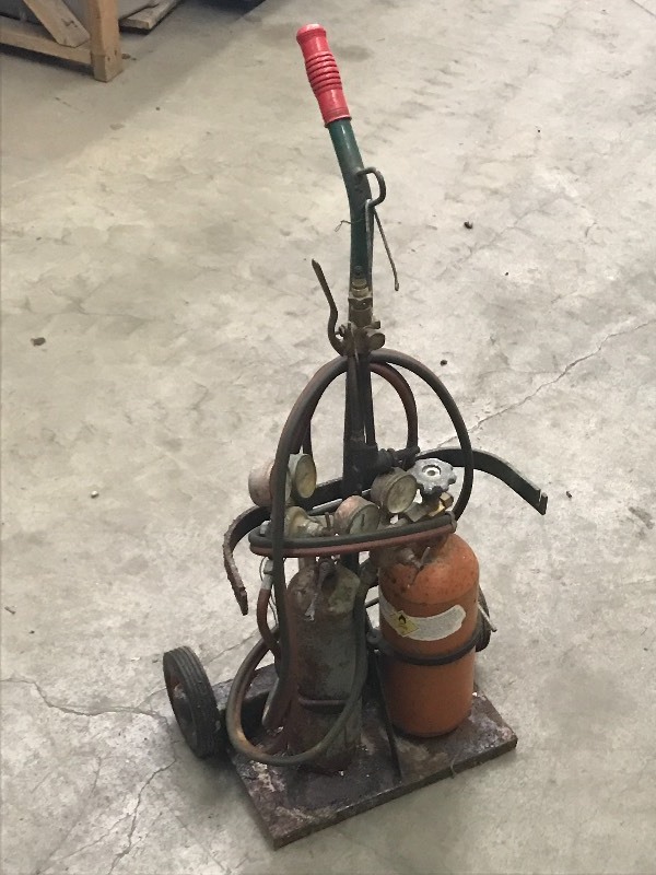 lot 32 image: Oxy-Acetylene Torch Set, Complete B...