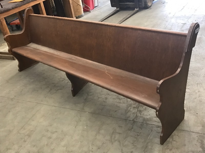 lot 54 image: Vintage Wooden Church Pew, 112 Len...