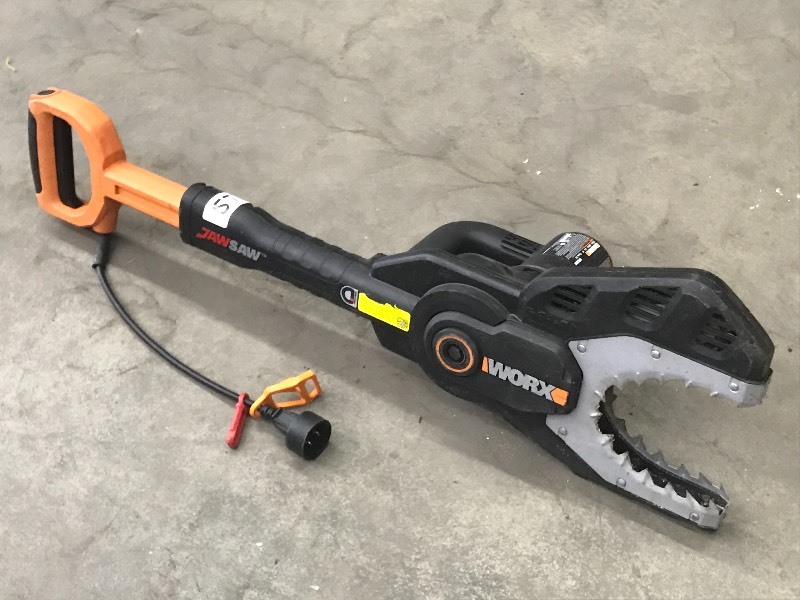 lot 57 image: Worx Electric Jaw-Saw ...
