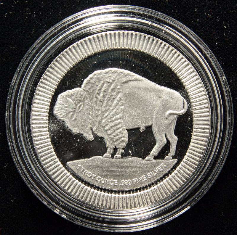1 TROY OZ. .999 FINE SILVER STACKABLE INDIAN BUFFALO DESIGN IN AIRTITE HOLDER