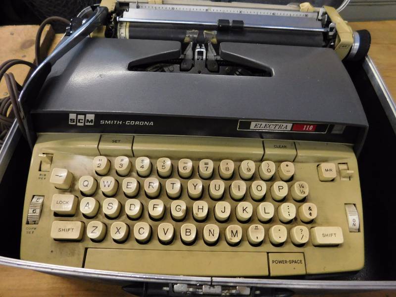 Smith-Corona Electric Type Writer in Hardshell Case