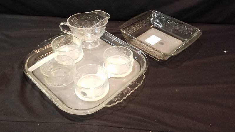 lot 25 image: Afternoon Coffee