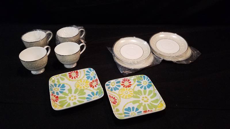 lot 46 image: Whimsy & Classy