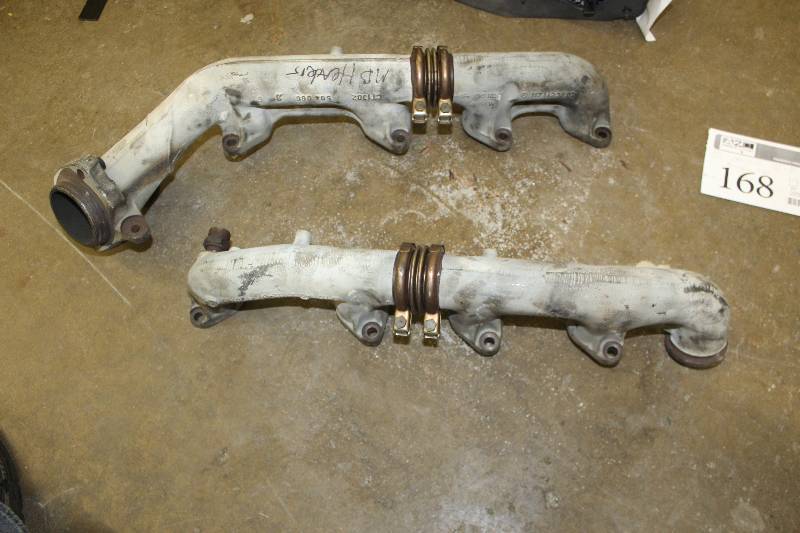 lot 168 image: Lot of (2) 1986-1991 Mercedes 560 Exhaust Manifolds