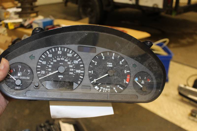 lot 223 image: BMW Instrument Cluster