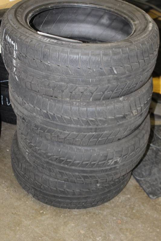 lot 49 image: Michelin P20555R16 Snow Tire