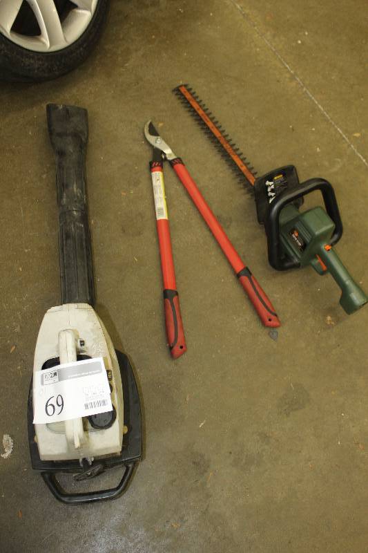 lot 69 image: Lot of (3) Yard Tools Includes Loppers, 22in. Electric Hedge Trimmer, Ryobi 3108Vr 31cc Gas Powered Blower