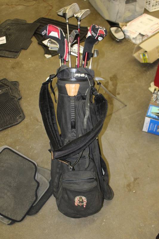 lot 100 image: Ping Golf Club Set w Bag