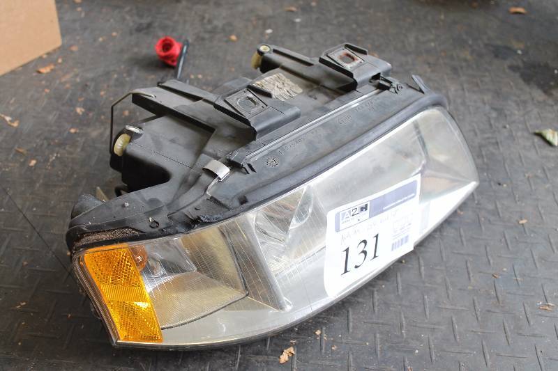 lot 131 image: Audi A4 headlight