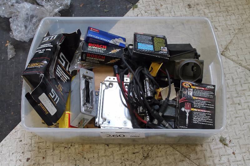 lot 260 image: Lot of Misc electrical components, wires, control units, mafs etc