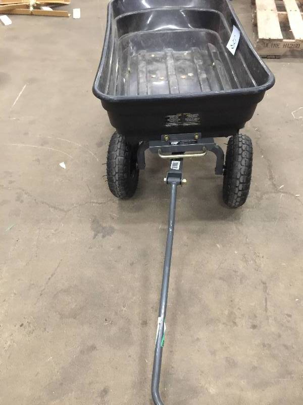 lot 33 image: Gorilla Carts 600 lb. Poly Garden Dump Cart
