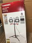 lot 73 image: HUSKY 1200w Halogen Worklight, Model Sku 763 716 New
