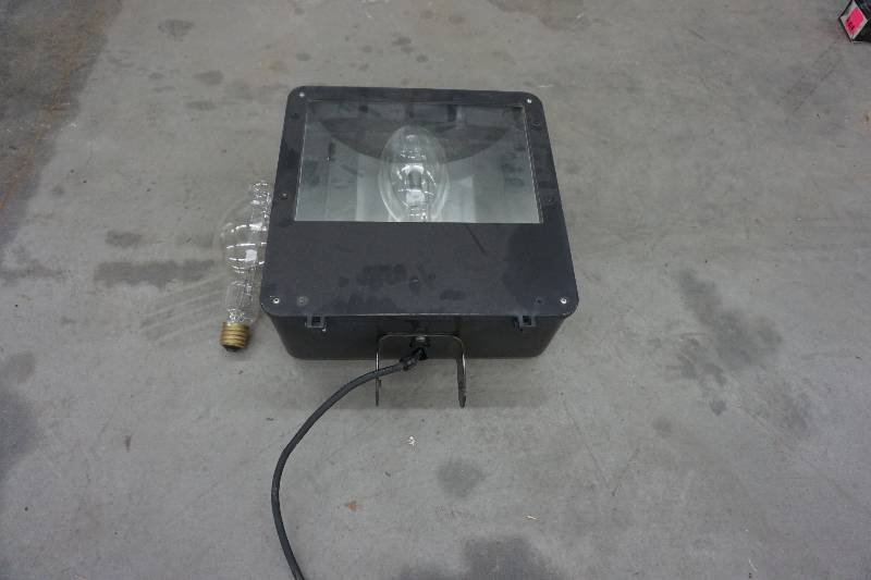 lot 35 image: Commercial Parking Lot Light