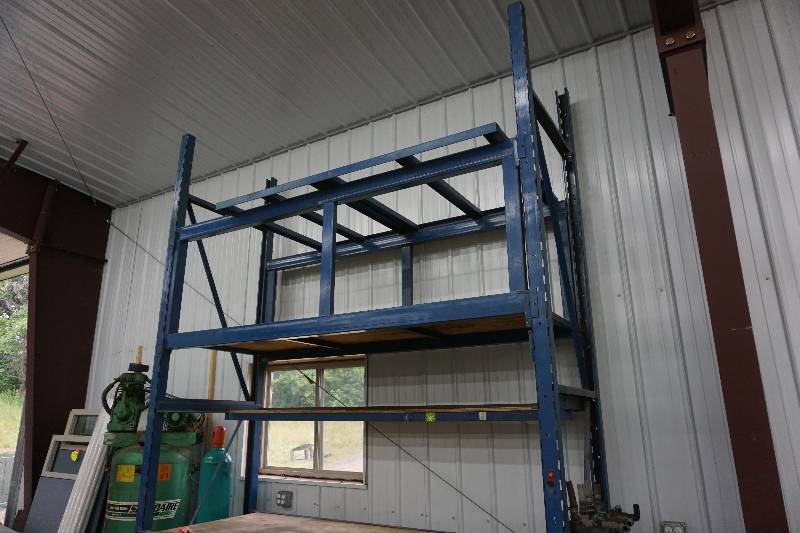 lot 3 image: Warehouse Pallet Racking